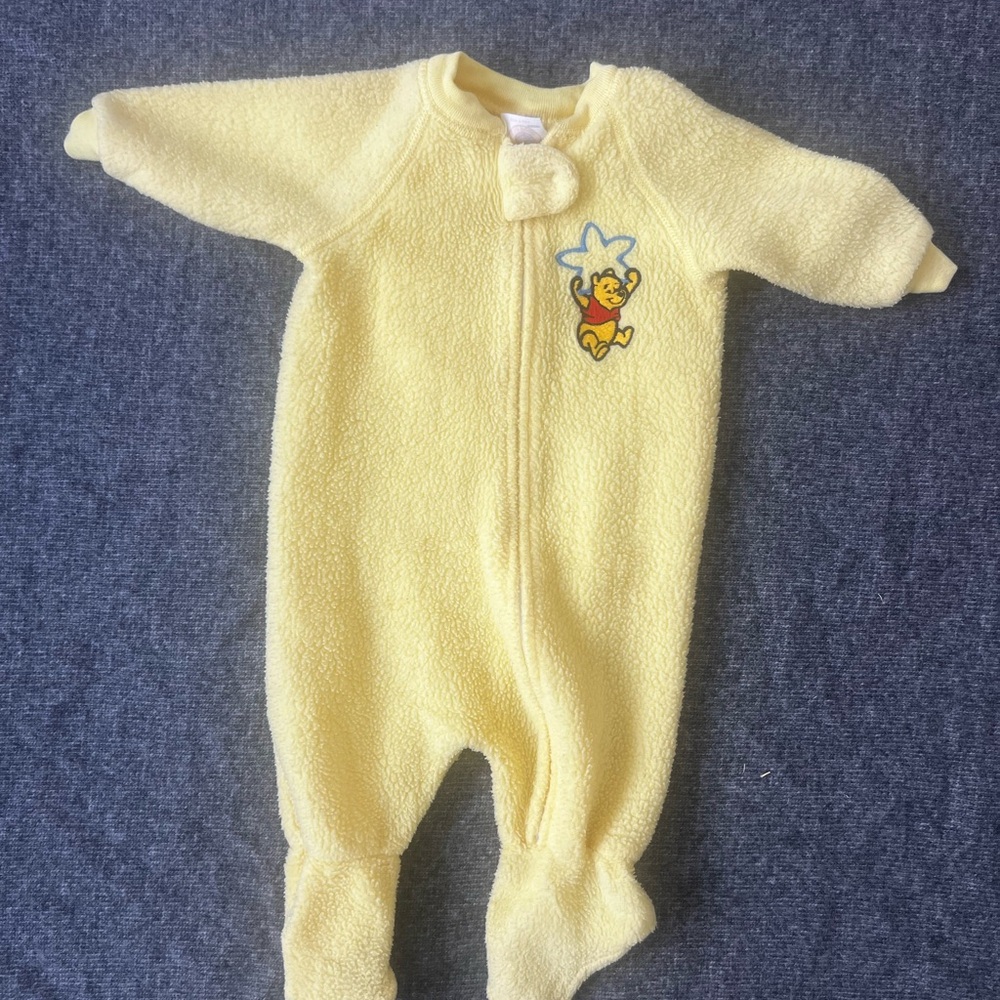 Vintage Disney Winnie the Pooh Yellow Kids One Piece with Bear Design 12 months